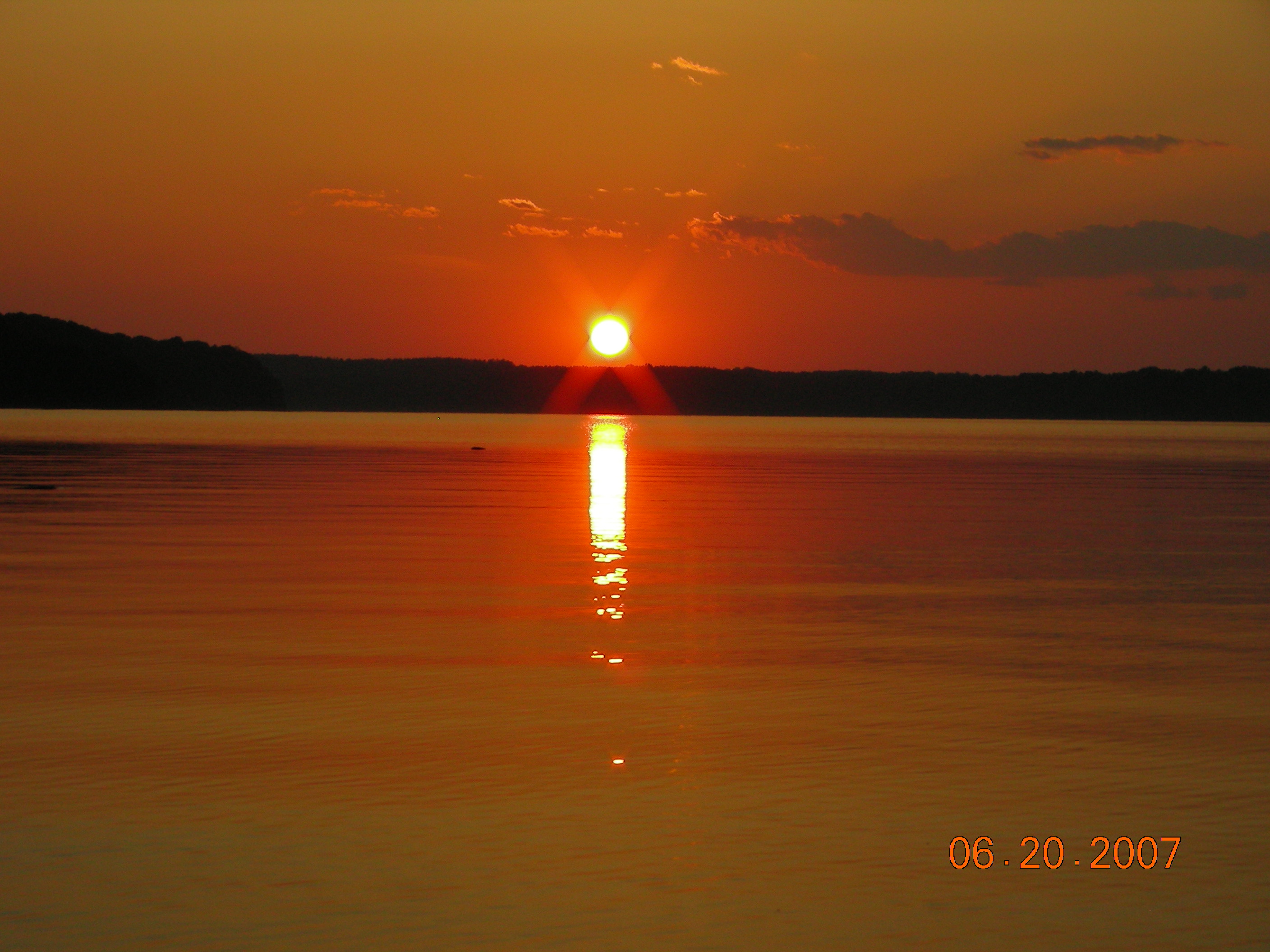 ./2007/Kerr Lake Eagles Nest/June20/DSCN1364.JPG
